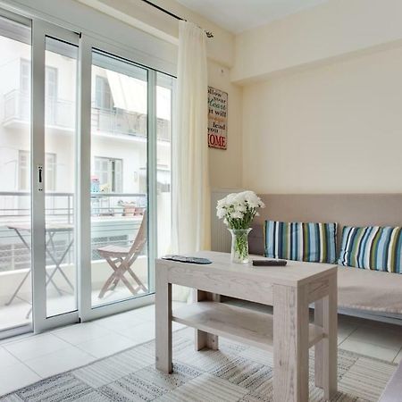 Melina'S Apartment By The Tube Афины Экстерьер фото
